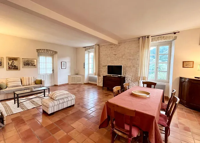 Maison De Maitre Au Charme D'antan 別荘