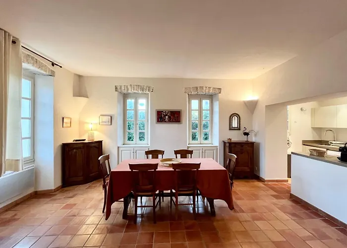 بيت للعطل Maison De Maitre Au Charme D'antan بونيفَسْيو